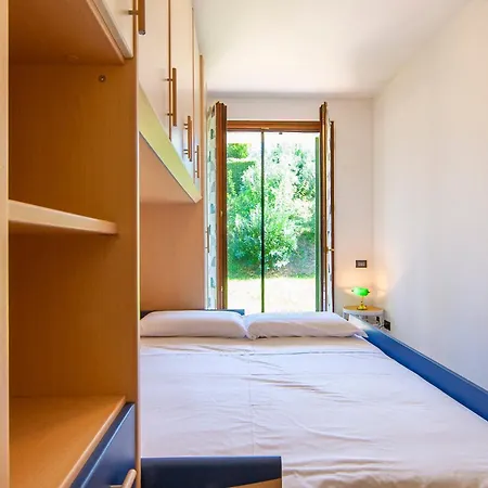 Kedimore - Goldenhouse Apartment *